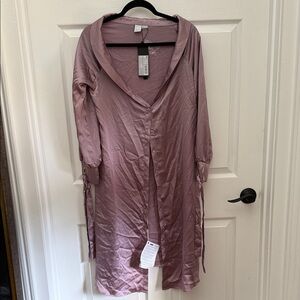 Lost Ink Elegant Mauve Button-Up Dress small